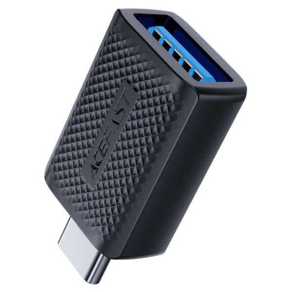 ACEFAST J1 USB-A to USB-C OTG adapter for charging and data transfer.